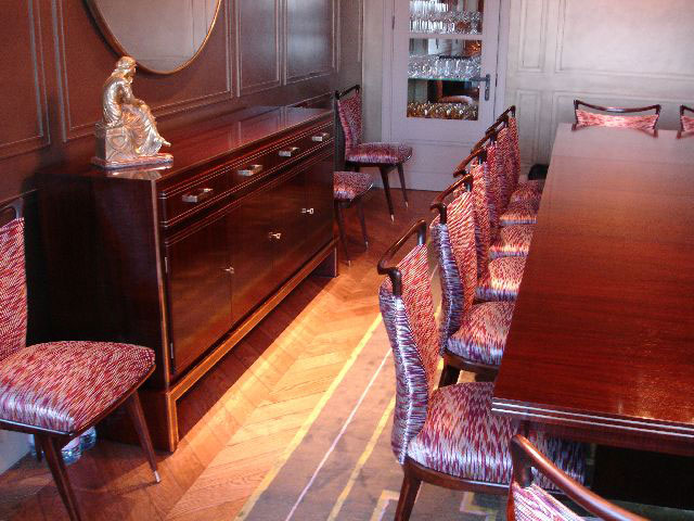 Indian rosewood and brass inlaid side cabinet, dining table and chairs