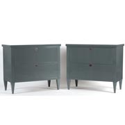 A pair of chests of drawers with grey lacquer finish 